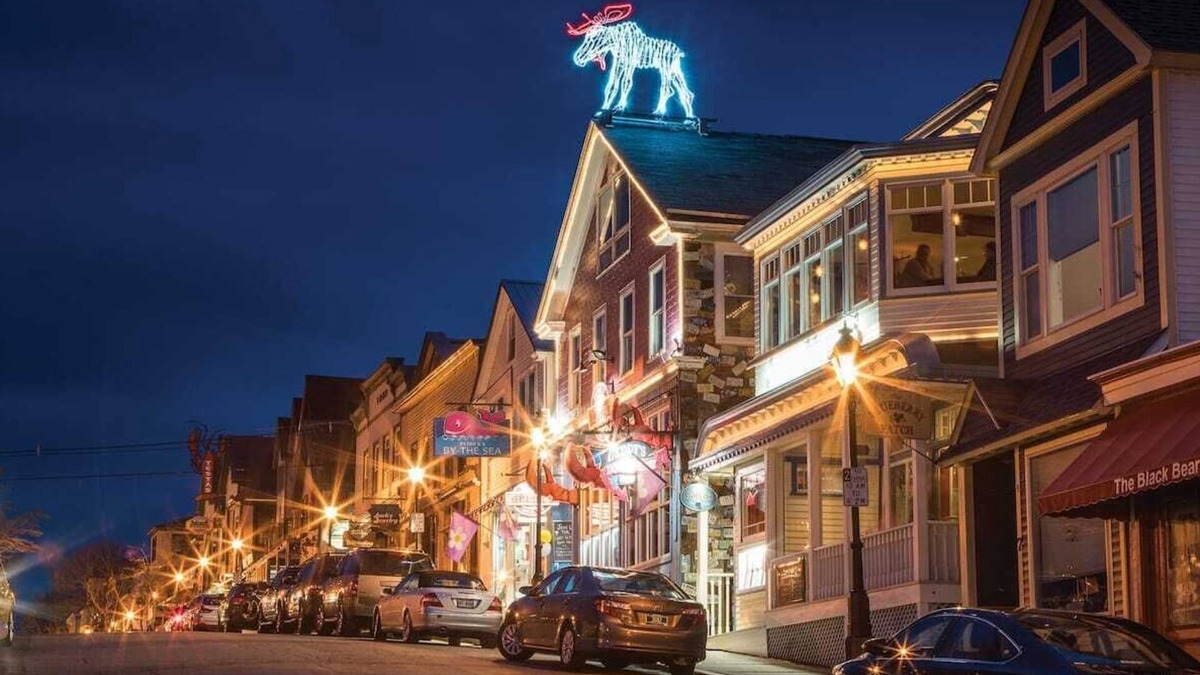 Seal Harbor House | CONDE NAST TRAVELER NAMED *BEST* IN ACADIA!