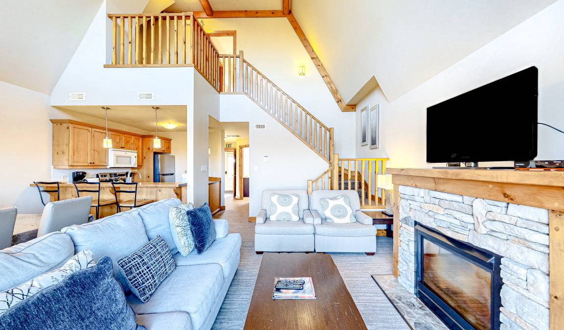 The Blue Mountains Condo | Condo ∙ 2 bedrooms ∙ 6 guests