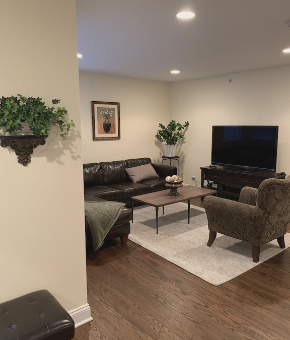Highland Park Condo | Condo - Downtown Highland Park