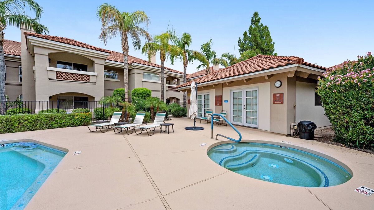 McCormick Ranch Condo | Condo in a gated community with balcony, pool, hot tub, gym - near Talking Stick
