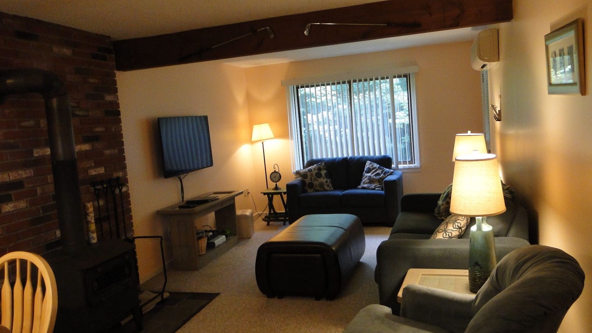Bartlett Condo | Condo in Bartlett North Conway, NH white Mountains. Near Storyland Hi-speed Wifi