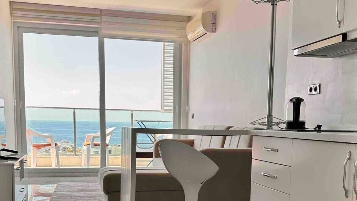Kargicak Apartment | Condo in Mahmutlar