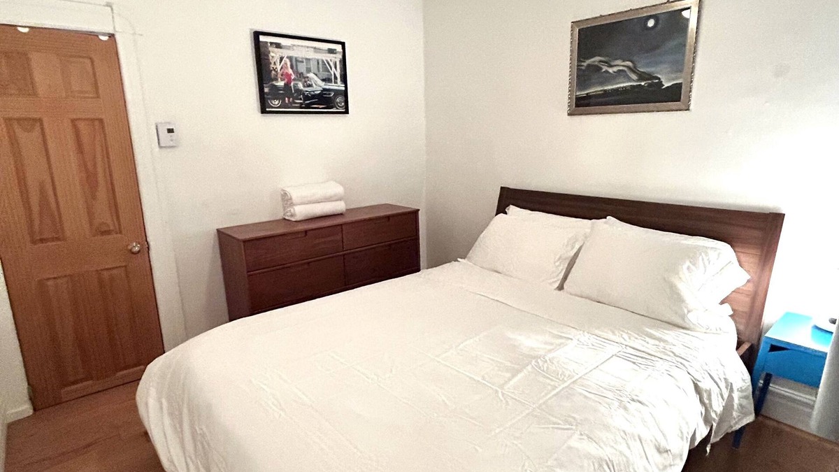 Viauville Condo | Condo Olympique MTL/Sunny condo near the Olympic stadium!