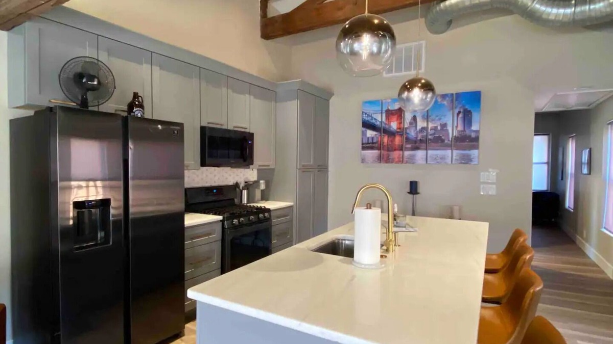 Over-the-Rhine Condo | Condo-OTR/Pendleton Art District, Cincinnati - 1 bedroom, free parking, balcony