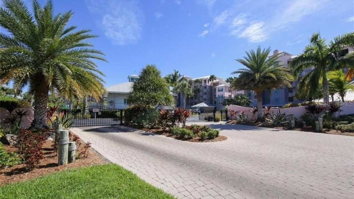 Placida Condo | Condo overlooking the intracoastal waterway, located near Gasparilla Island.