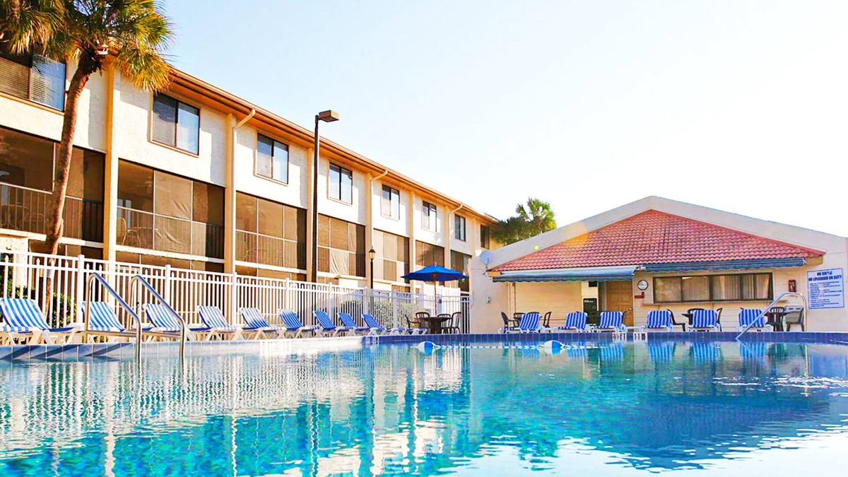 Florida Center Condo | Condo Resort Near Orlando's All-In-One Attraction