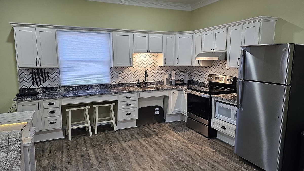 Holly Apartment | Conductors Quarters - Chic comfort 100% accessible