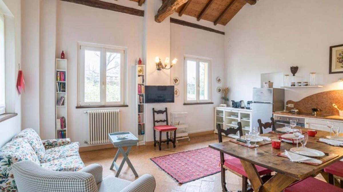 Villa Guardia Apartment | Confortable and stylish 90smq duplex apt that can accomodate up to 4 people located in a period building without a lift.Portion of private garden, large garden with shared pool and private parking space.Inside the building there is a historic religious b