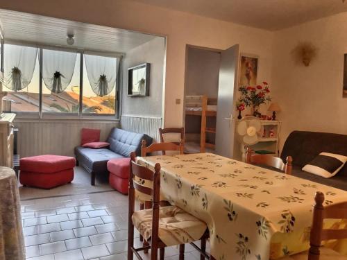 Valras-Plage Apartment | Confortable appartement à 700m de la plage de Valras !