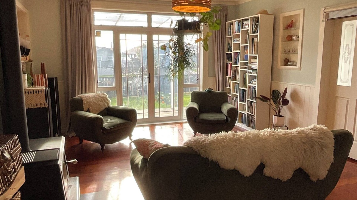 Havelock North House | Confortable family home with rural outlook near village