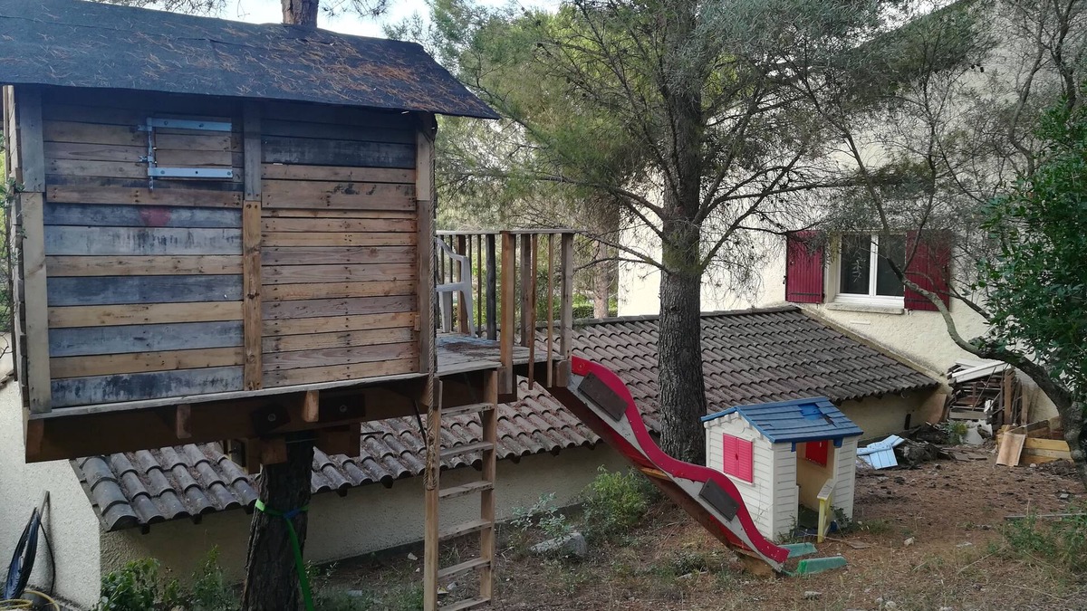 Pignan Villa | Confortable Villa Familiale au Terrain Calme et Ombragé à L'orée de Montpellier
