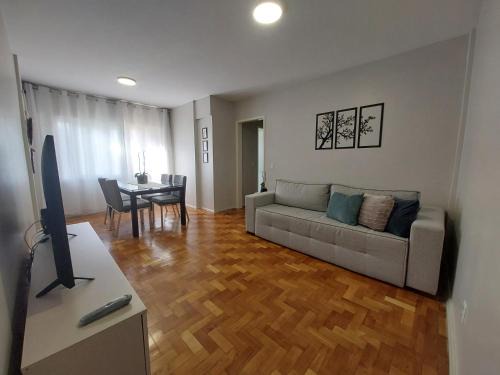 Menino Deus Apartment | Conforto e tranquilidade junto ao Hospital Mãe de Deus