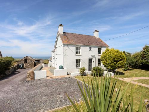 Garn Fadryn House | Congl Cae