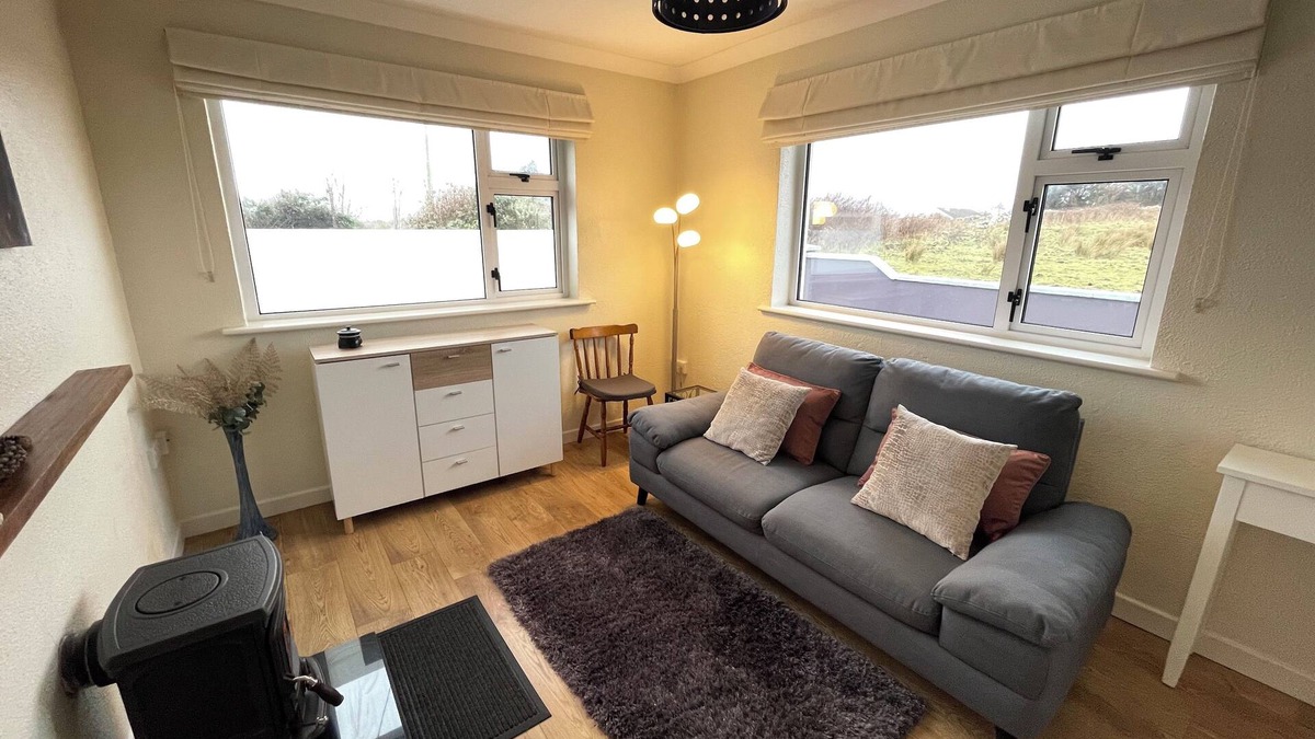 Inverin Ski Chalet | Connemara Escape on the Wild Atlantic Way - 2 Bedroom