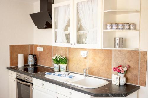 Krummhoern House | Conny´s Kajüte - für bis zu 4 Personen, mit Sauna und Haustiere herzlich willkommen