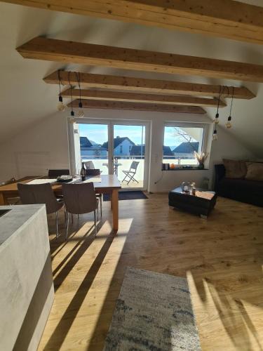 Engstingen Apartment | Connys FeWo Berg