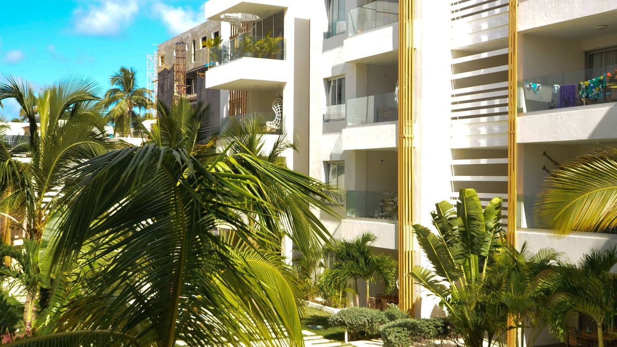 El Cortecito Condo | CONTEMPORARY 2 BEDROOM CONDO 1 MINUTE WALK TO BEACH