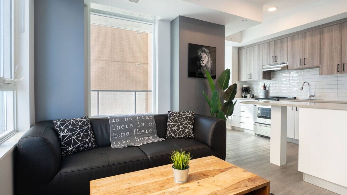 Civic Hospital - Experimental Farm - Central Park Apartment | Contemporary 2BR in Little Italy with Gym