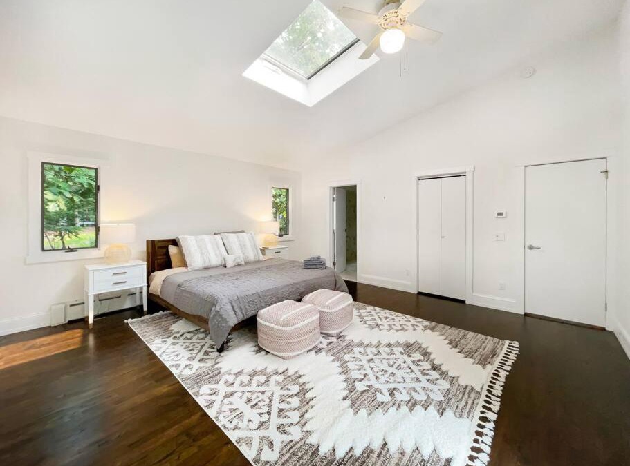 Springs House | Contemporary 3BR Retreat in East Hampton