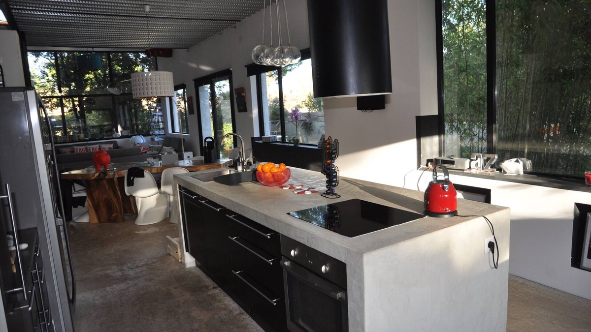 Villetelle Villa | Contemporary 4-bedroom villa close to the beach