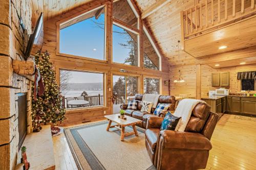 Schroon Lake House | Contemporary ADK 5 Bedroom Chalet on Schroon