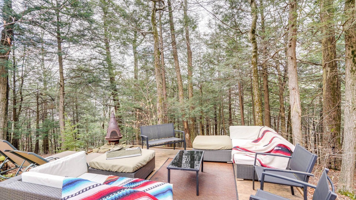 Elka Park House | Contemporary Catskills Area Retreat w/Deck!