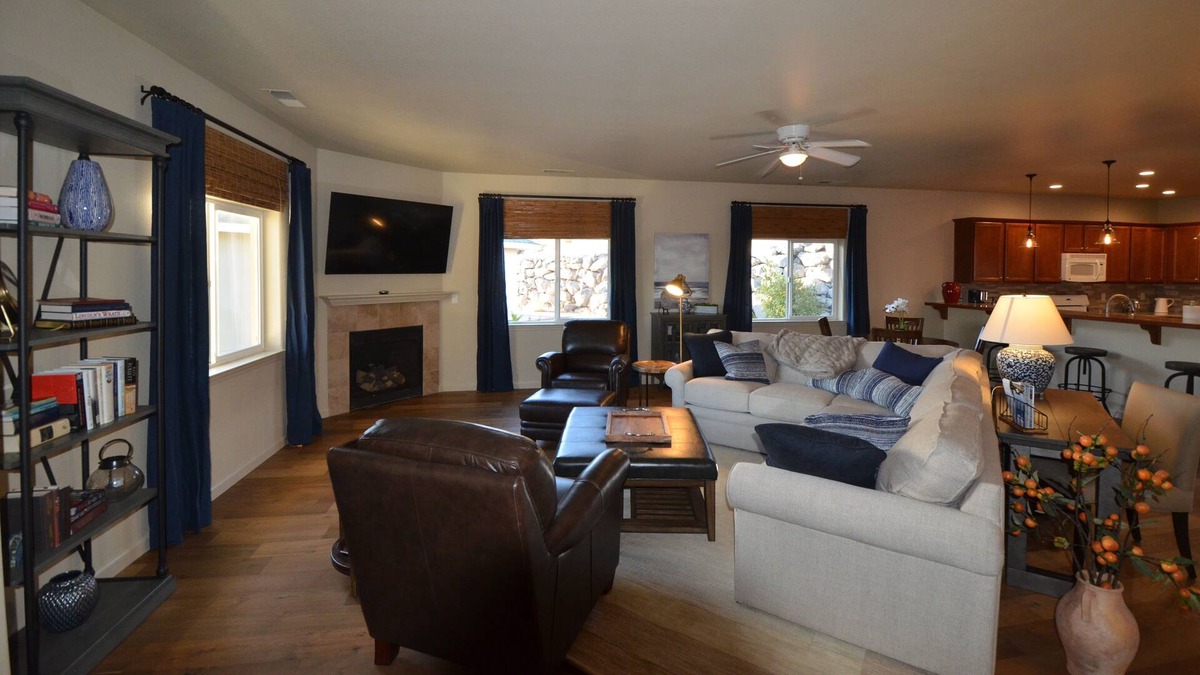 Northeast Reno House | Contemporary, Centrally Located