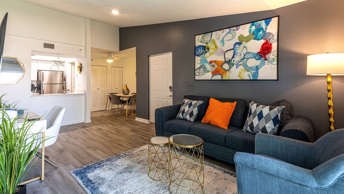 Survey Creek Apartment | ∰ Contemporary Extended stay ∰ King Bed ∰ Near Hospitals - Cantena