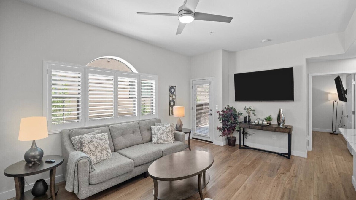 River Walk Condo | Contemporary Lavish Suite 2 Bedroom Condo