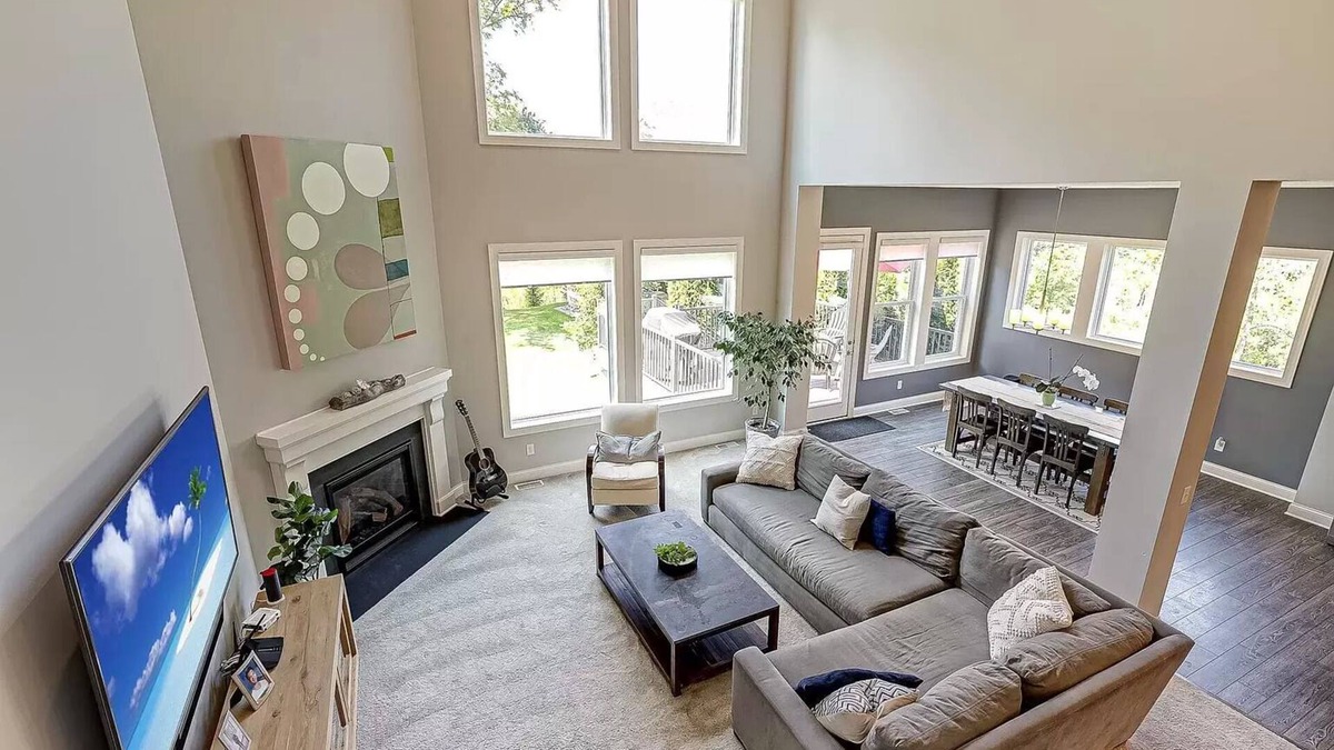 Excelsior House | Contemporary modern home in Excelsior. close to lake and shops