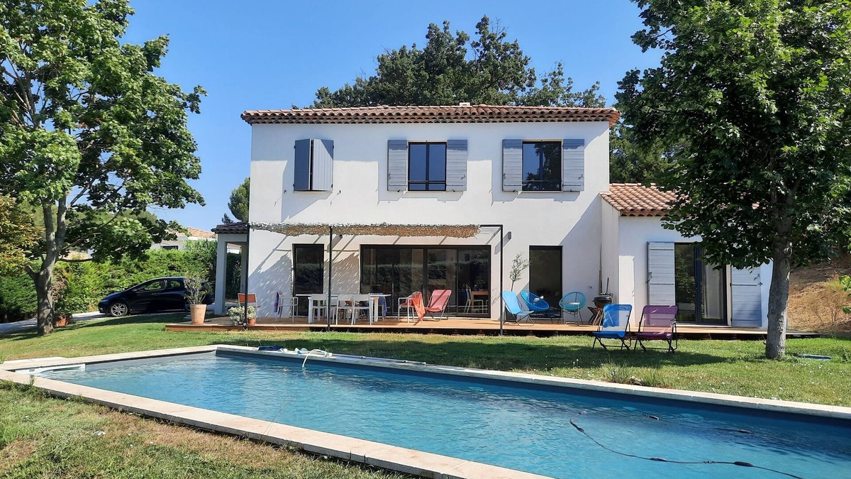 Bouc-Bel-Air Villa | CONTEMPORARY PROVENCAL MAS WITH SWIMMING POOL 11m