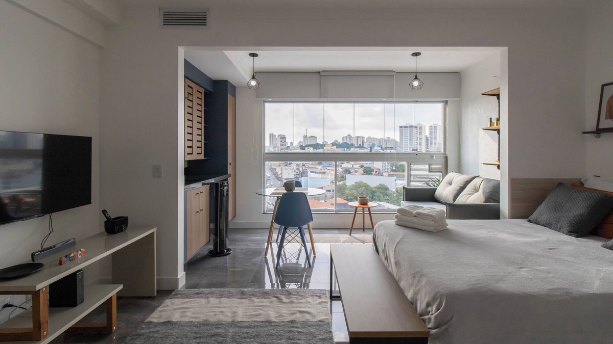Guarulhos City Centre Apartment | Contemporary Studio - GRU