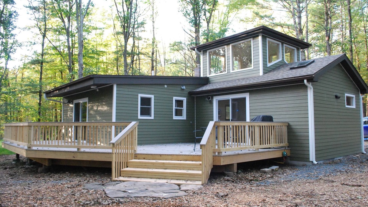 Woodstock Cabin | Contemporary, Secluded Cabin in the Heart of Woodstock W/Fireplace