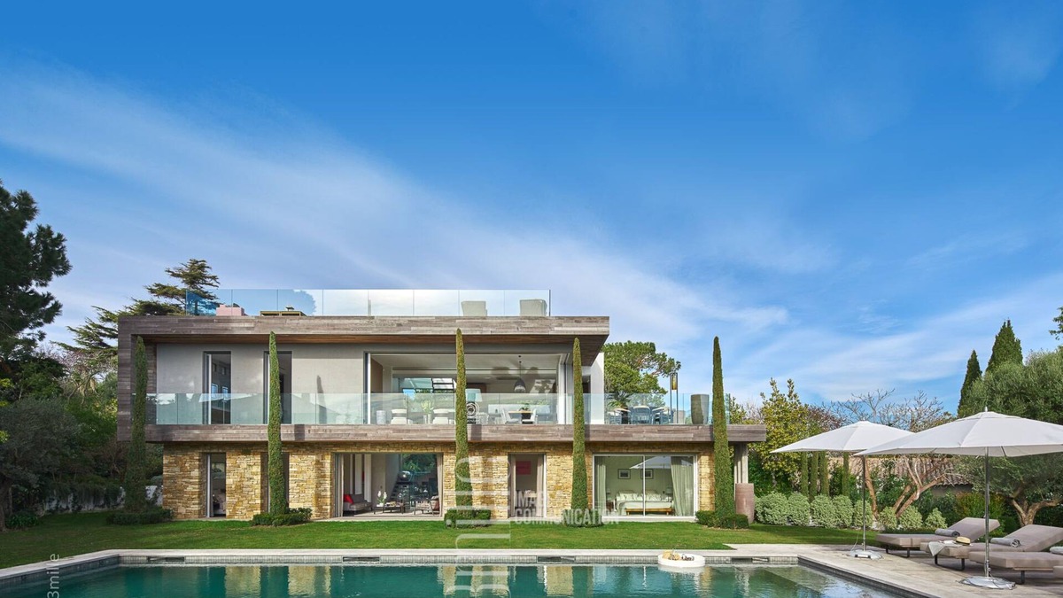 Cap-d'Antibes Villa | Contemporary style luxury villa with 5 bedrooms on Cap d Antibes, near the beach