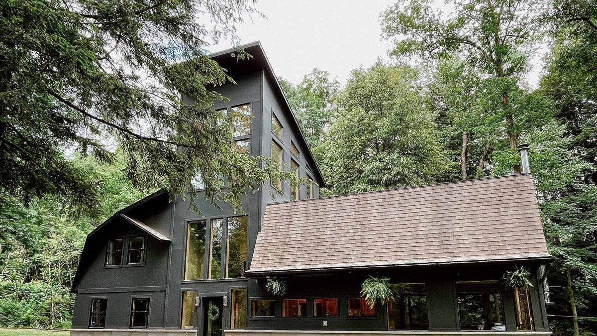 Schenley Ski Chalet | Contemporary Tower in the woods at the base of Birdsfoot Golf course