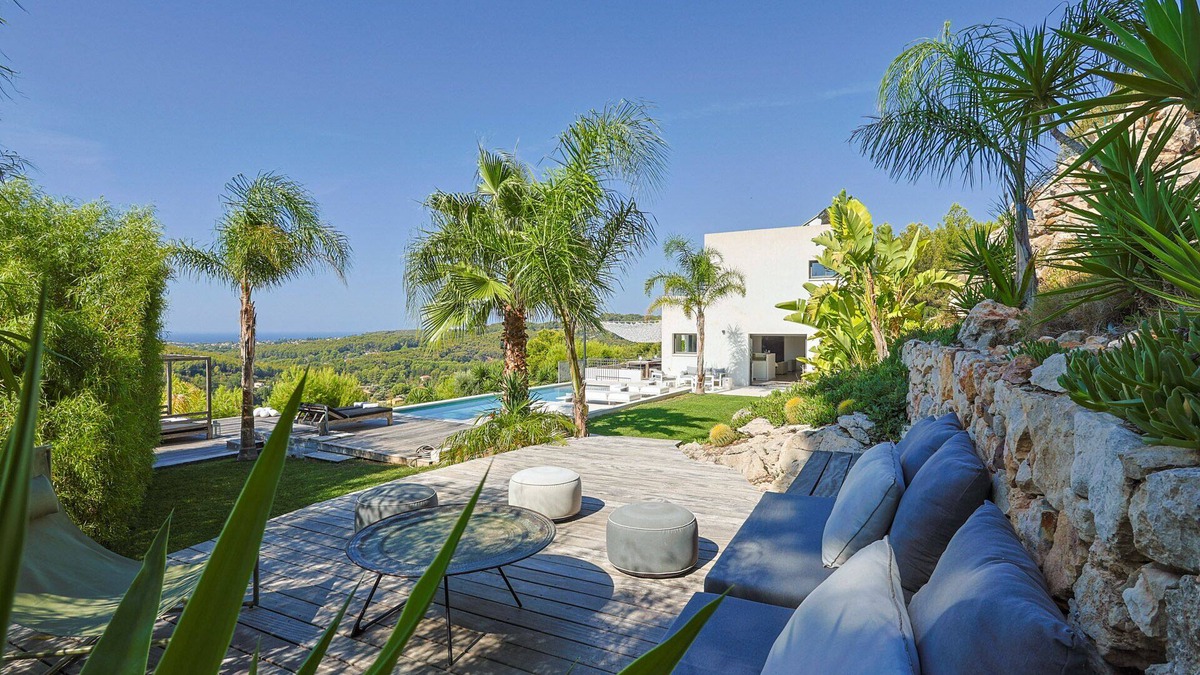 Sanary-sur-Mer House | Contemporary Villa Sea-View-Wineyards-Pool-Spa