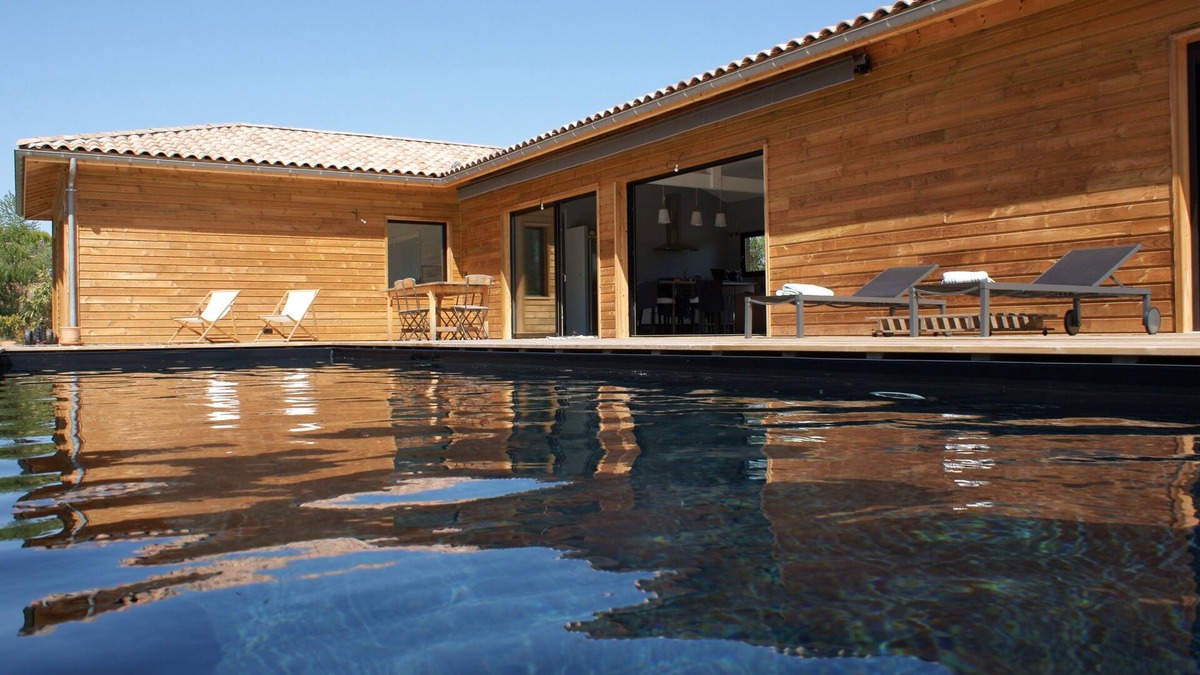 Parentis-en-Born Villa | Contemporary wooden villa - Swimming pool - Parentis near Biscarrosse, 7-8 p.