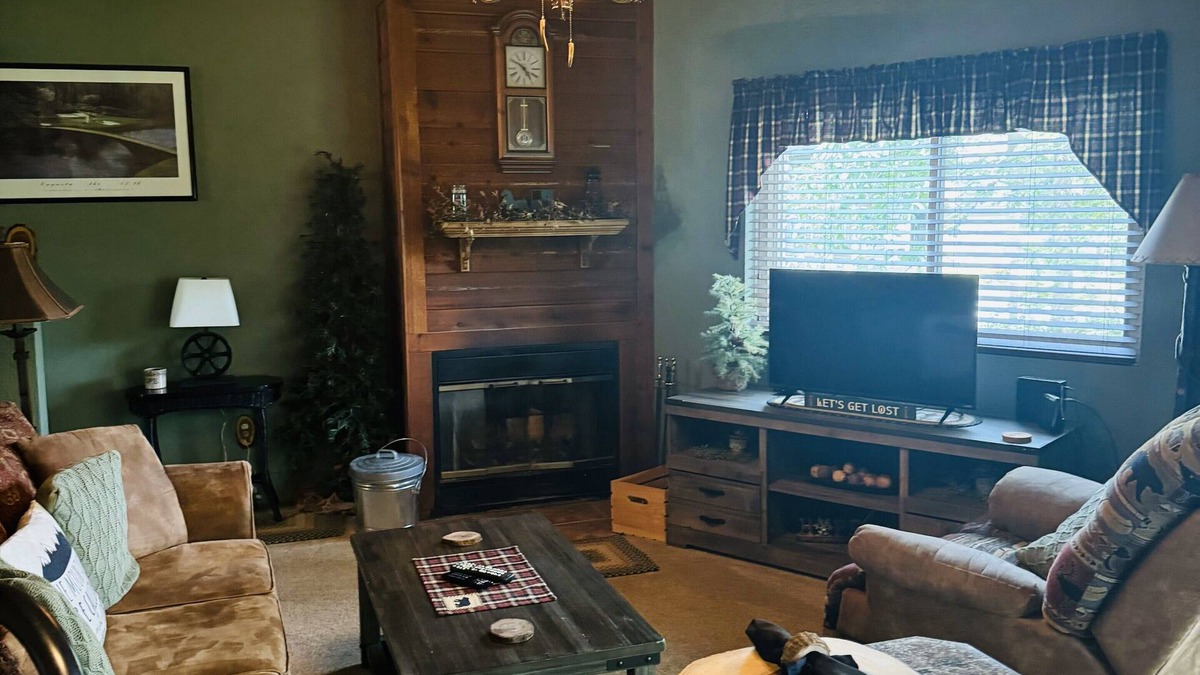 Hidden Valley Condo | Continental Condo @ Hidden Valley Resort