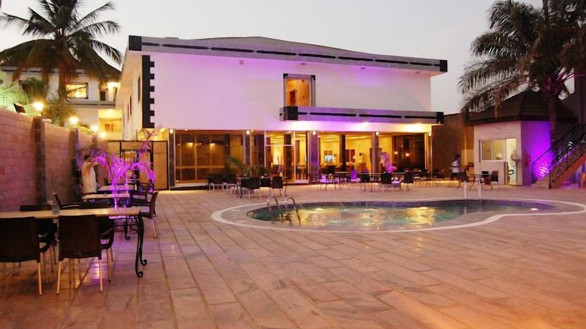 Kano Hotel | Continental Hotel by R&K Suites