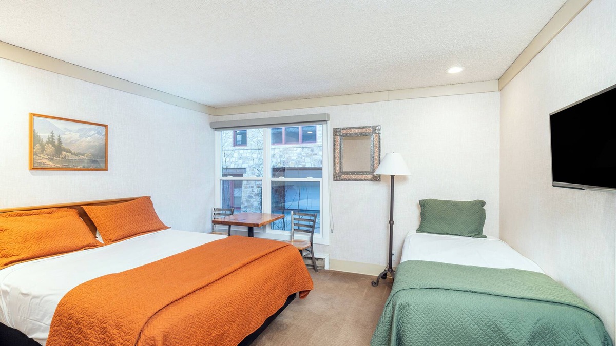 Telluride Hotel | Convenient and Affordable Hotel Room in Telluride