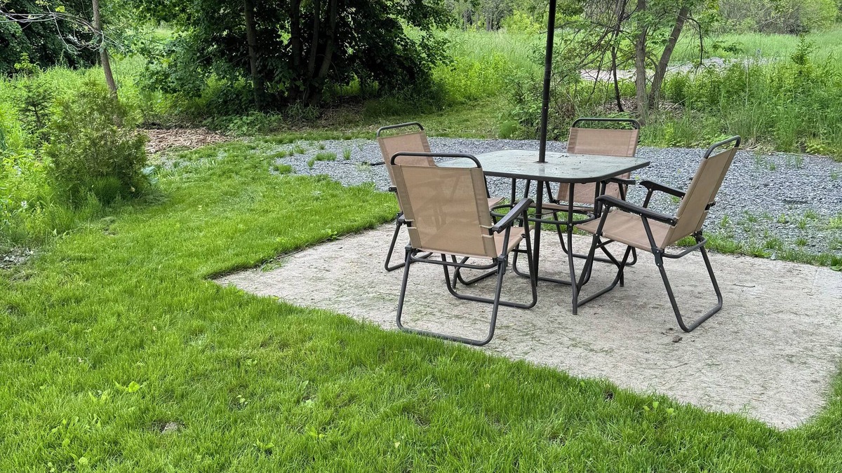 Schoharie RV Rental | Convenient Campsite W/fifth wheel camper, Creek Front.