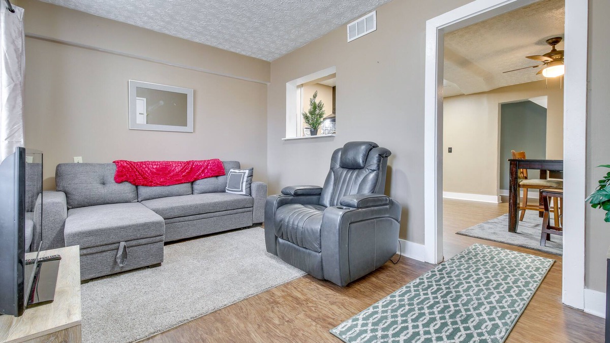 Dayton Condo | Convenient Dayton Vacation Rental Near Downtown!