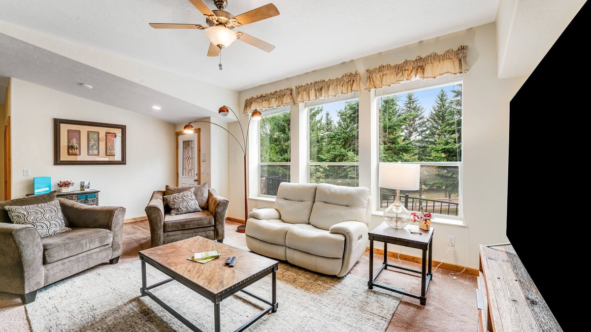 Lakeside House | Convenient home with lake and dock access