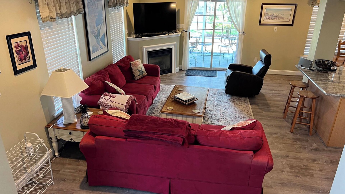 Keys Of Marsh Harbor House | Convenient location near beach and outlets, Two master suites, pool - 4BR-3.5BA