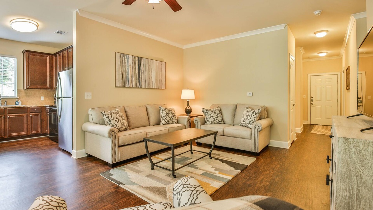 Smyrna Apartment | Convenient to Downtown Atlanta & SunTrust Park - Pet Friendly!