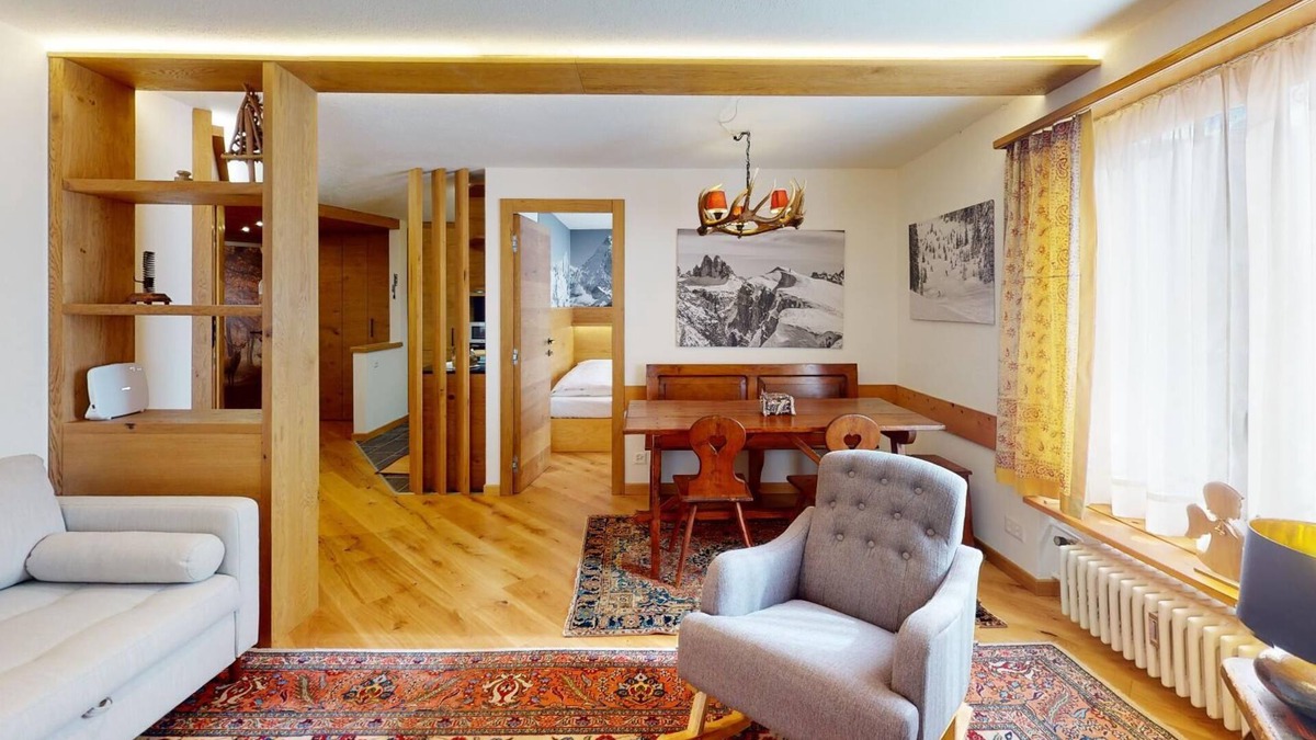 Celerina-Schlarigna Apartment | Conveniently located, charming flat in sunny Celerina.