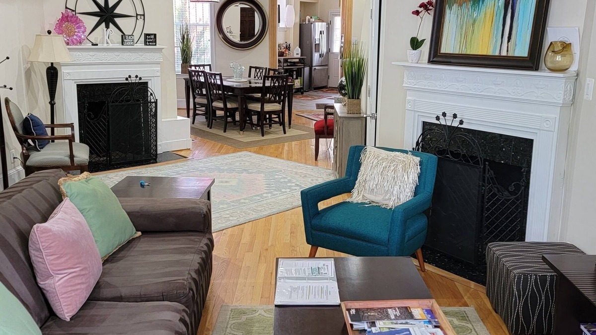 Shaw House | Convention Center/Logan Circle Large Cozy and Convenient house . Work Score 96!