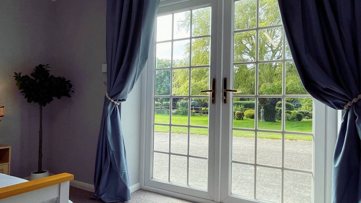 Mablethorpe Cabin | Converted Barn in Popular Seaside Town