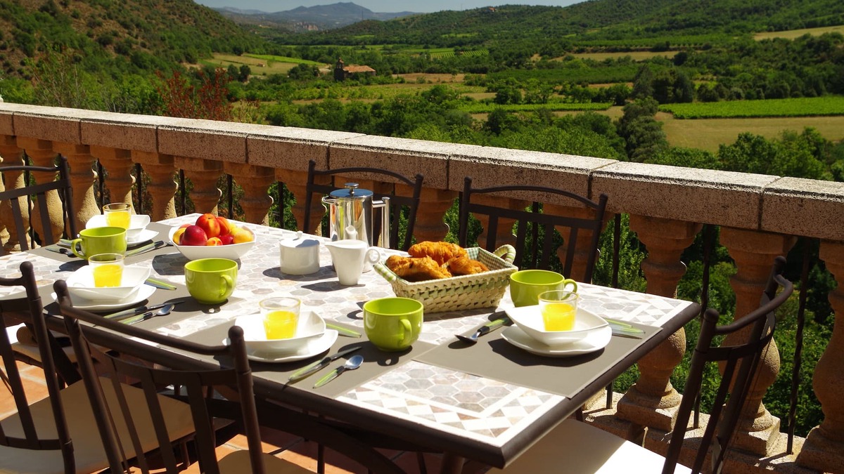Rigarda House | Converted Barn In Pyrenean Foothills with Private Pool and Spectacular Views