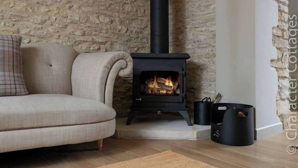 Rendcomb House | Converted Cotswold Barn; Tranquil Escape, Sleeps 4